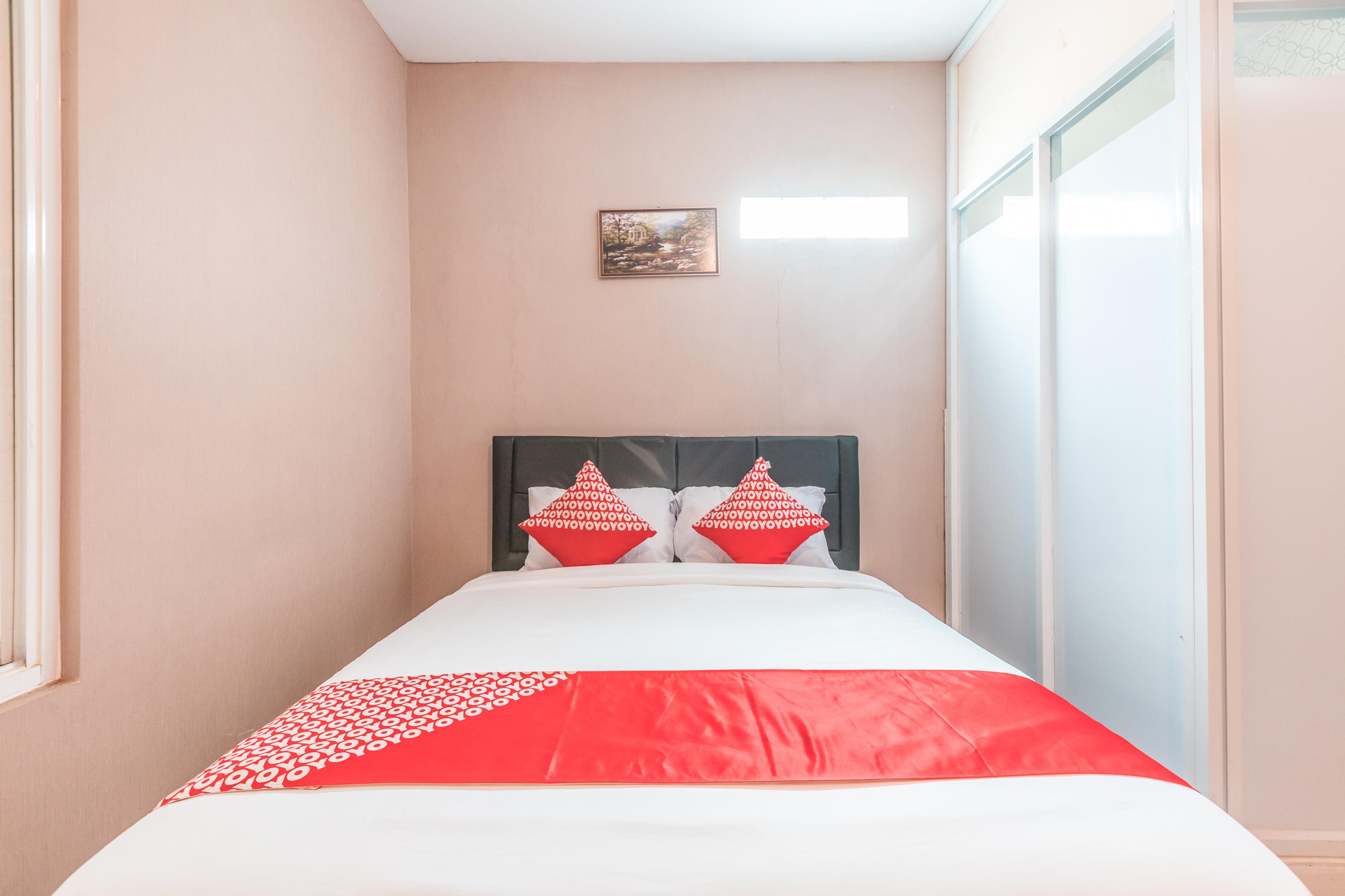 J&B Rooms Pramuka Jakarta Mitra Reddoorz Zewnętrze zdjęcie