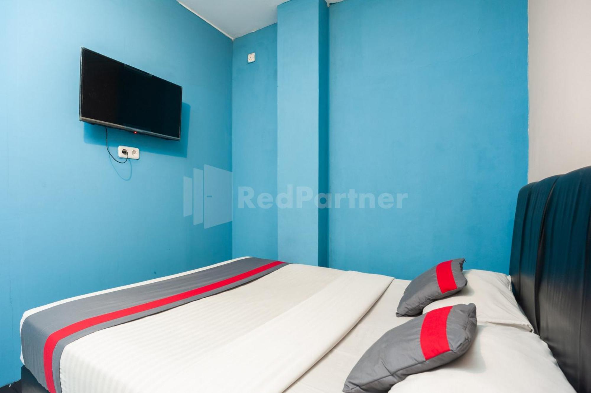 J&B Rooms Pramuka Jakarta Mitra Reddoorz Zewnętrze zdjęcie