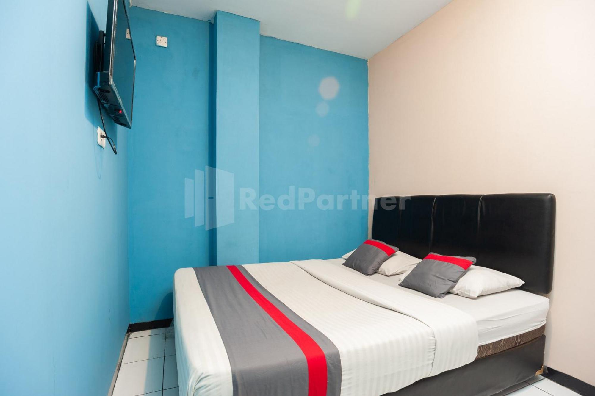 J&B Rooms Pramuka Jakarta Mitra Reddoorz Zewnętrze zdjęcie